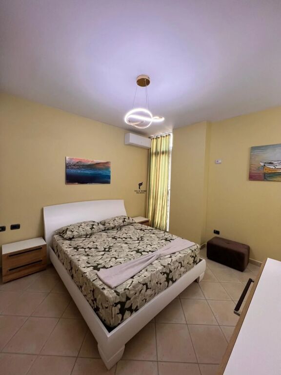 APARTAMENT ME QERA 2+1 9-KATESHET 90.000 LEKE FH-97203