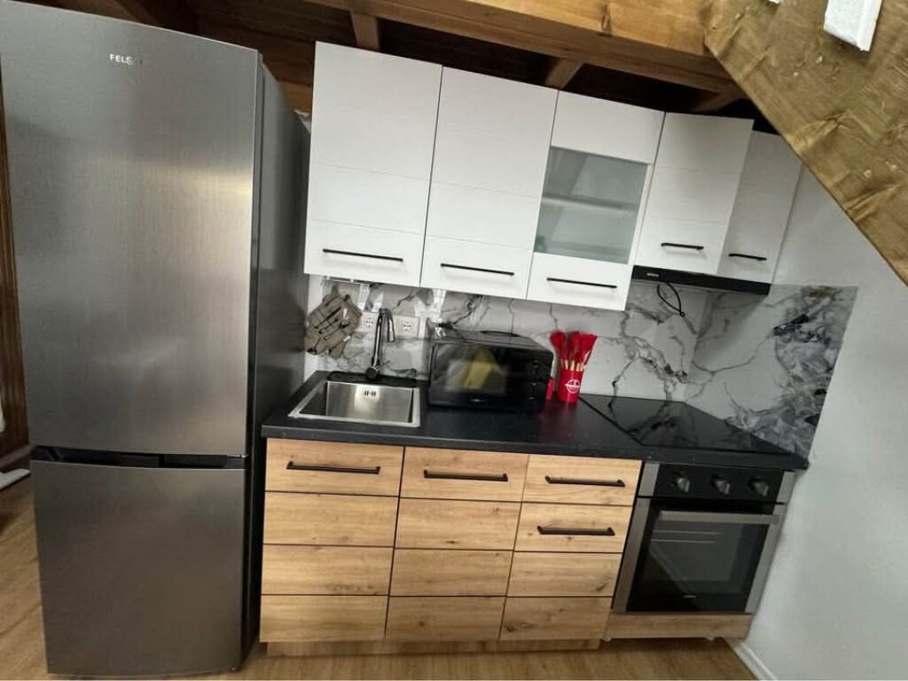 DUPLEX ME QERA - RRUGA 5 MAJI, TIRANE