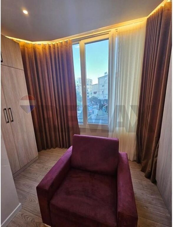 Apartament 3+1 per Shitje Zogu Zi