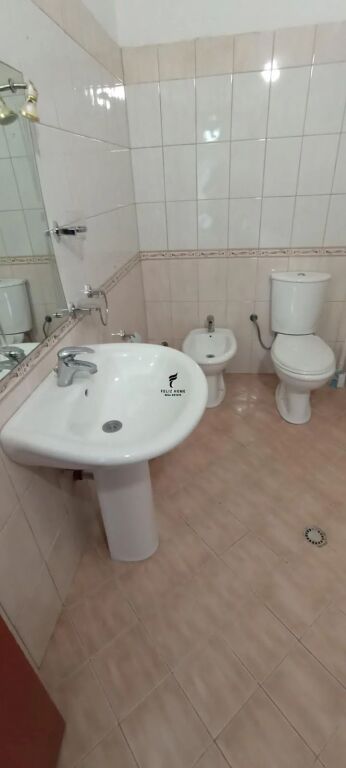 APPARTAMENTO IN AFFITTO 2+1 COMUNE DI PARIGI 65.000 LEKE  FH-97215