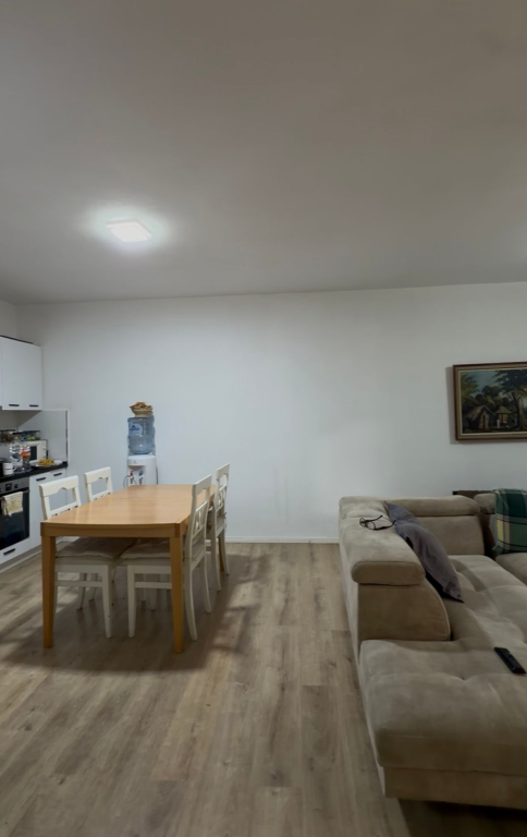Apartment 2+1+2 for sale in the Paris Commune, Tirana.