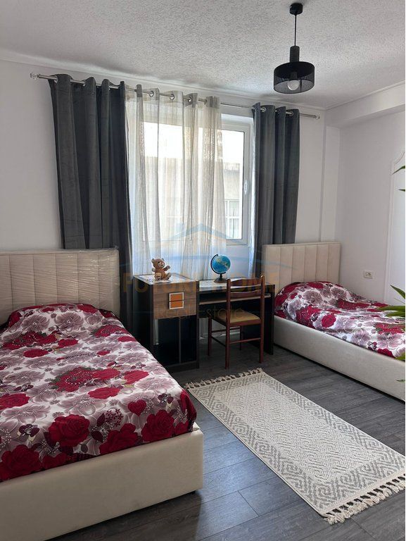 Qera, Apartament 2+1 ,Ish URT ,Durrës