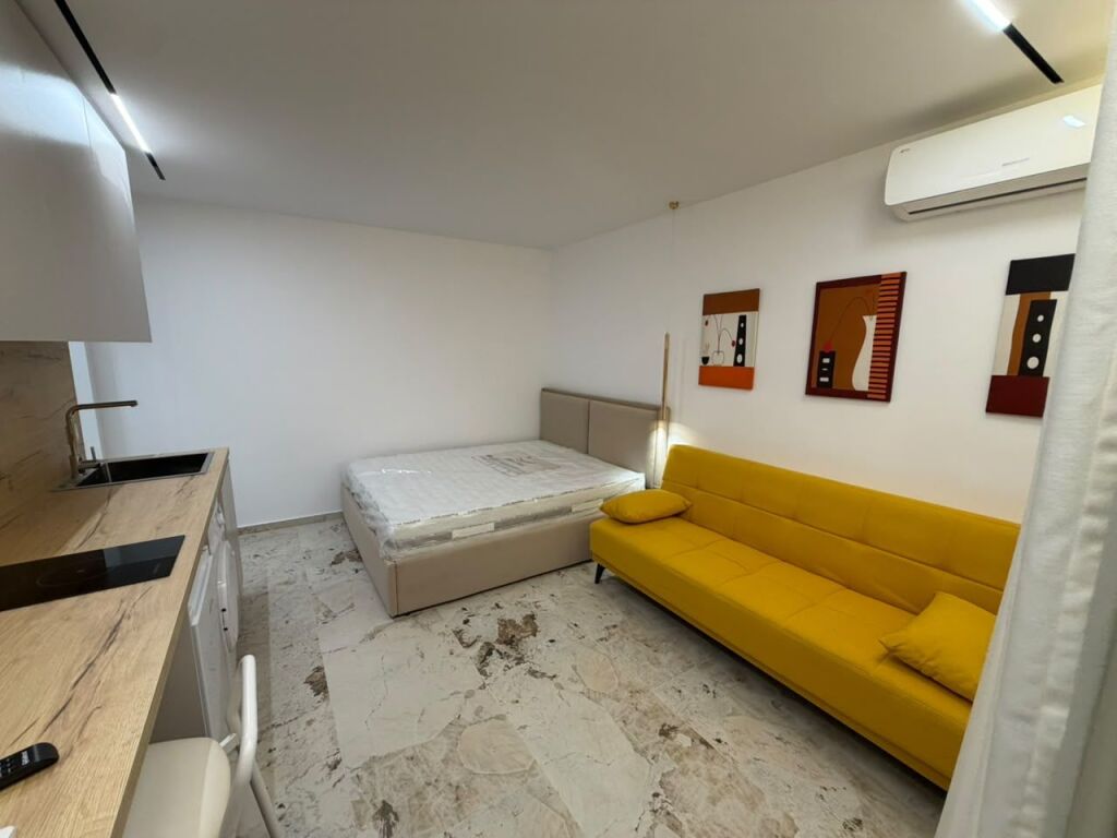 🏠 Shitet Garsoniere  💶 Çmimi: 87,000 €Rruga “Mine Peza”, Tiranë