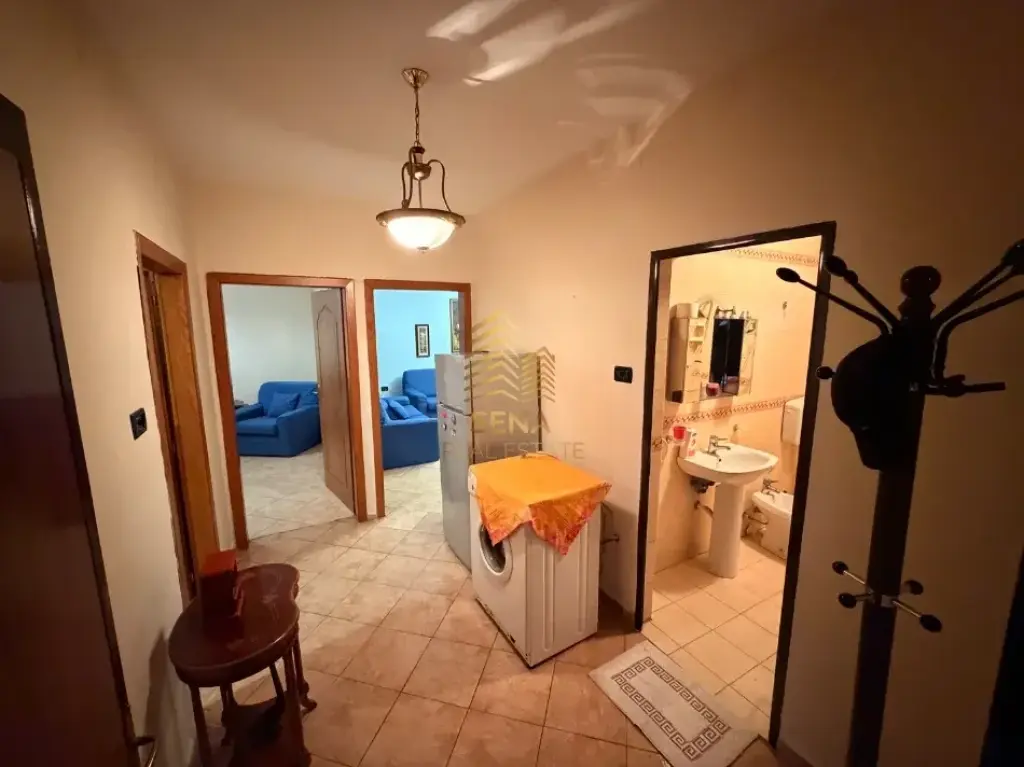 Qira, Apartament, 2+1+blk, Porcelan, 550 Euro/Muaj