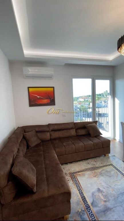 SAUK APARTAMENT PER QERA 2+1