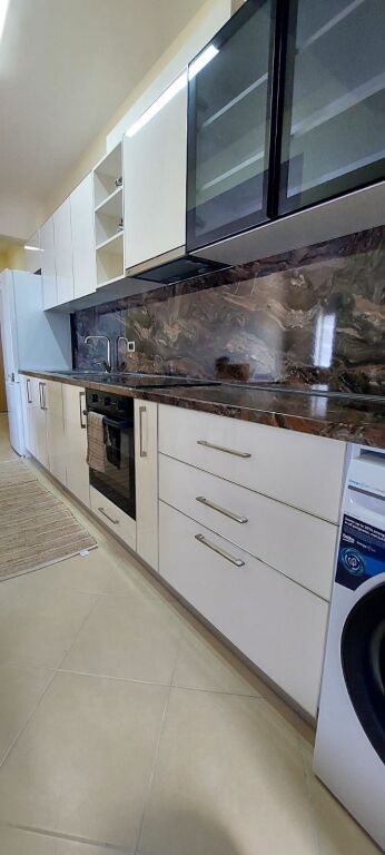 APARTAMENT 1+1 ME QERA – UJI I FTOHTË, VLORË