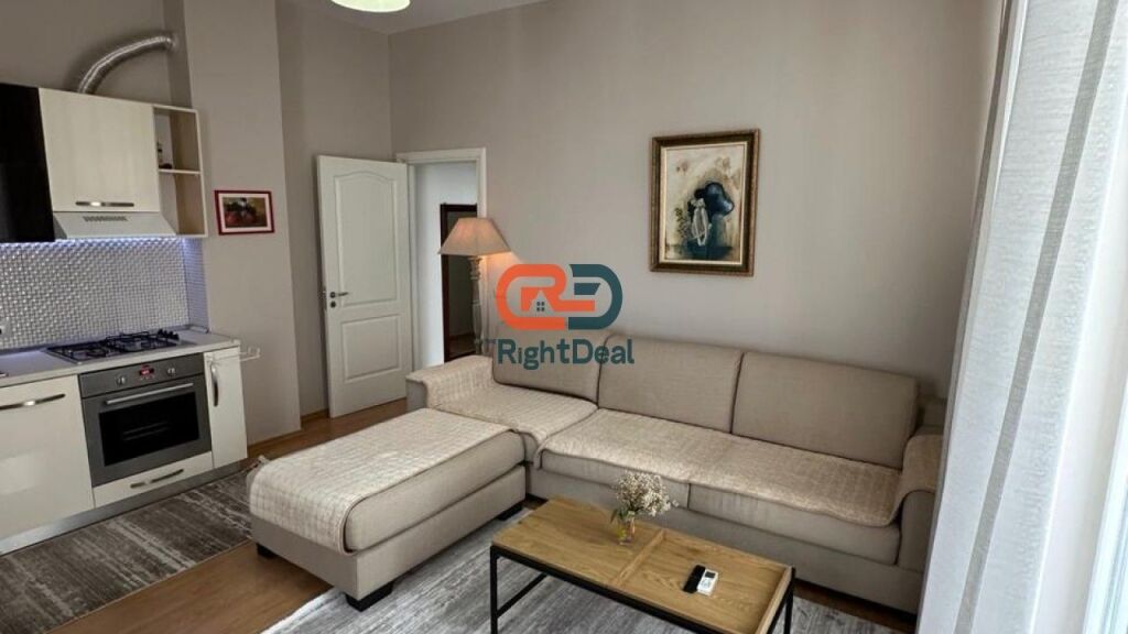 Tek Kopshti Botanik, Shitet Super Apartament 1+1 Totalisht I Investuar !!