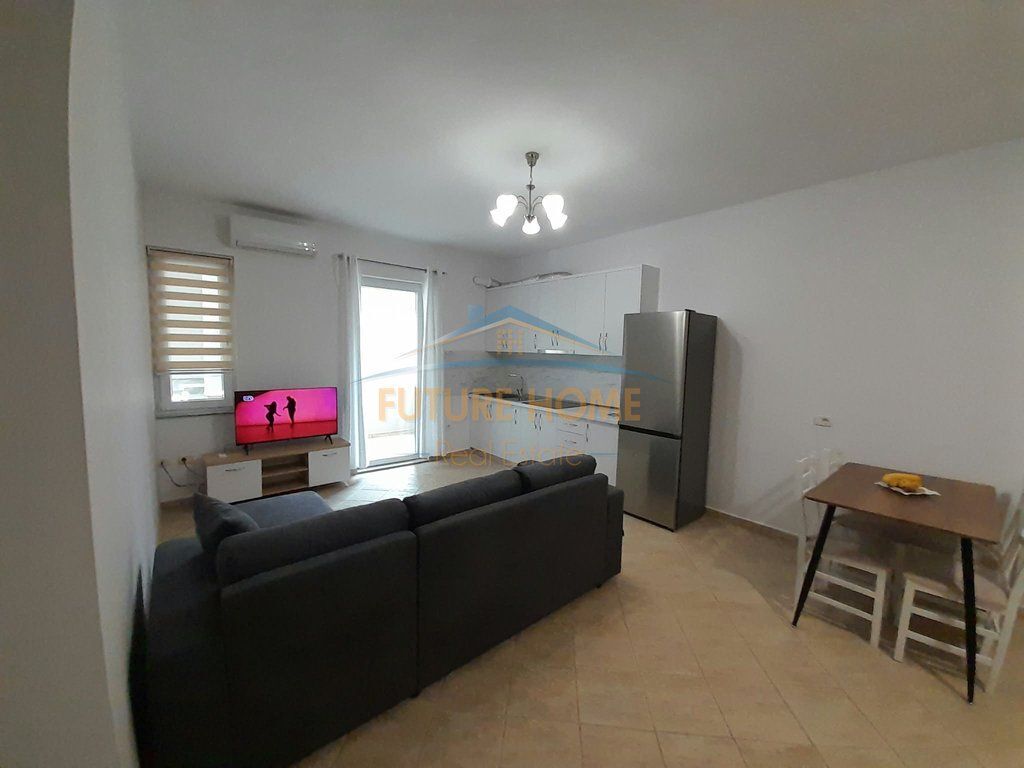 Affitto, Appartamento 2+1, Via Kavajës, Tirana