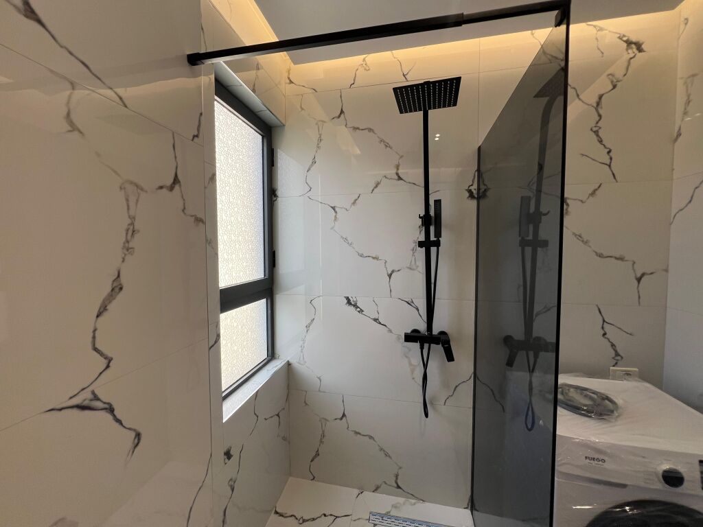 Shitet Apartament 2+1+2 📍 Pallati me Shigjeta, Rruga e Kavajës