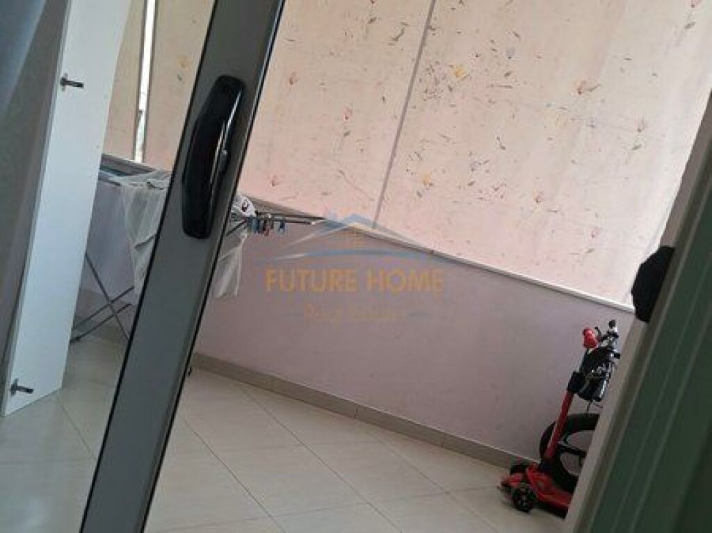 Shitet, Apartament 2+1, Yzberisht, Tiranë