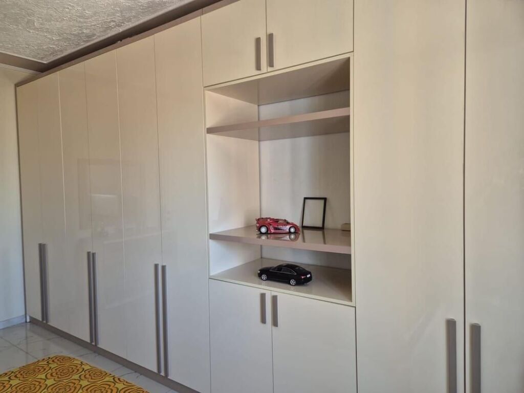 Apartament 2+1 i ri me qira, Rruga Sali Nivica