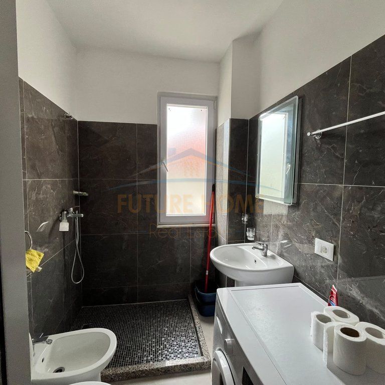 Qera, Apartament 2+1 ,Rrota e Kuqe,Plazh,Durres