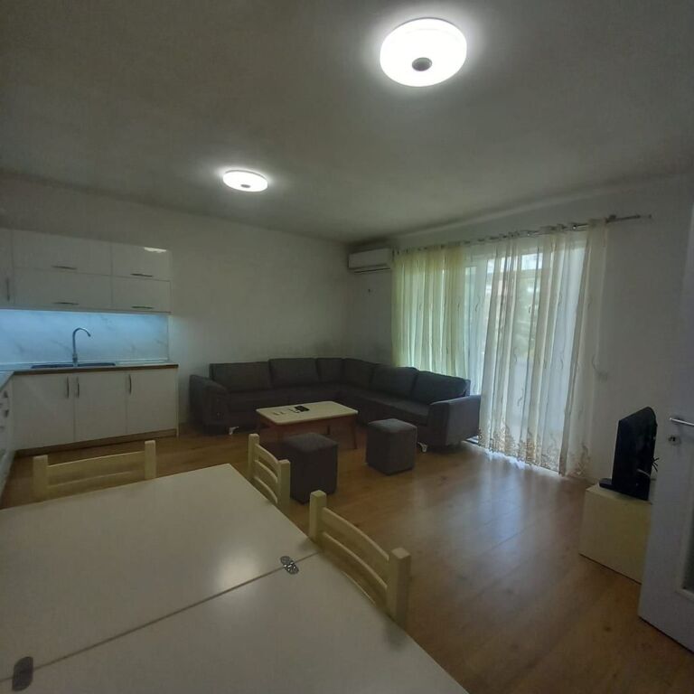 Appartamento 2+1, 3° piano – Yzberishti