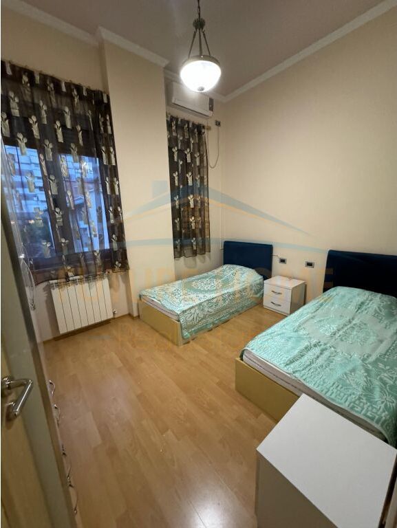Qera, Apartament 2+1+2, Pazari i Ri