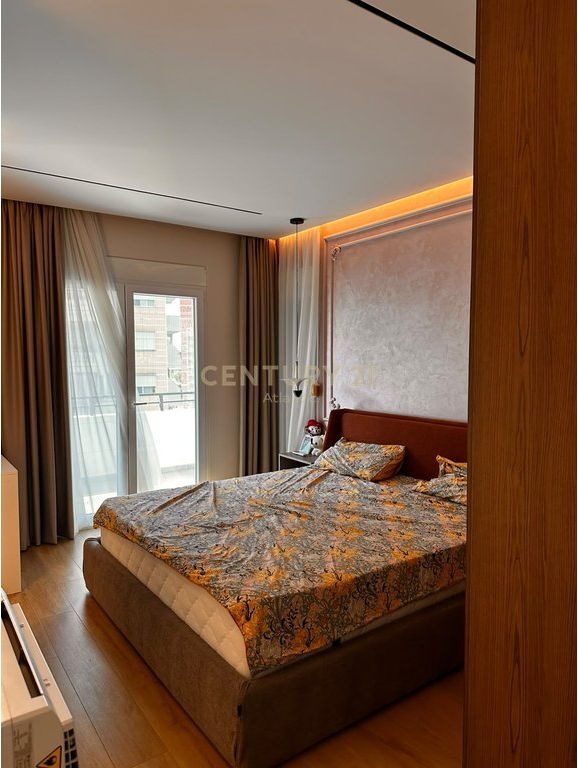 APARTAMENT 2+2 PËR SHITJE NË KAVAJË