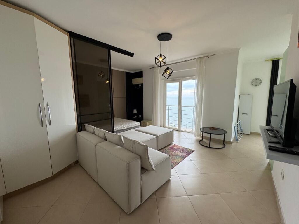 Monolocale in affitto con vista fantastica vollga Durres