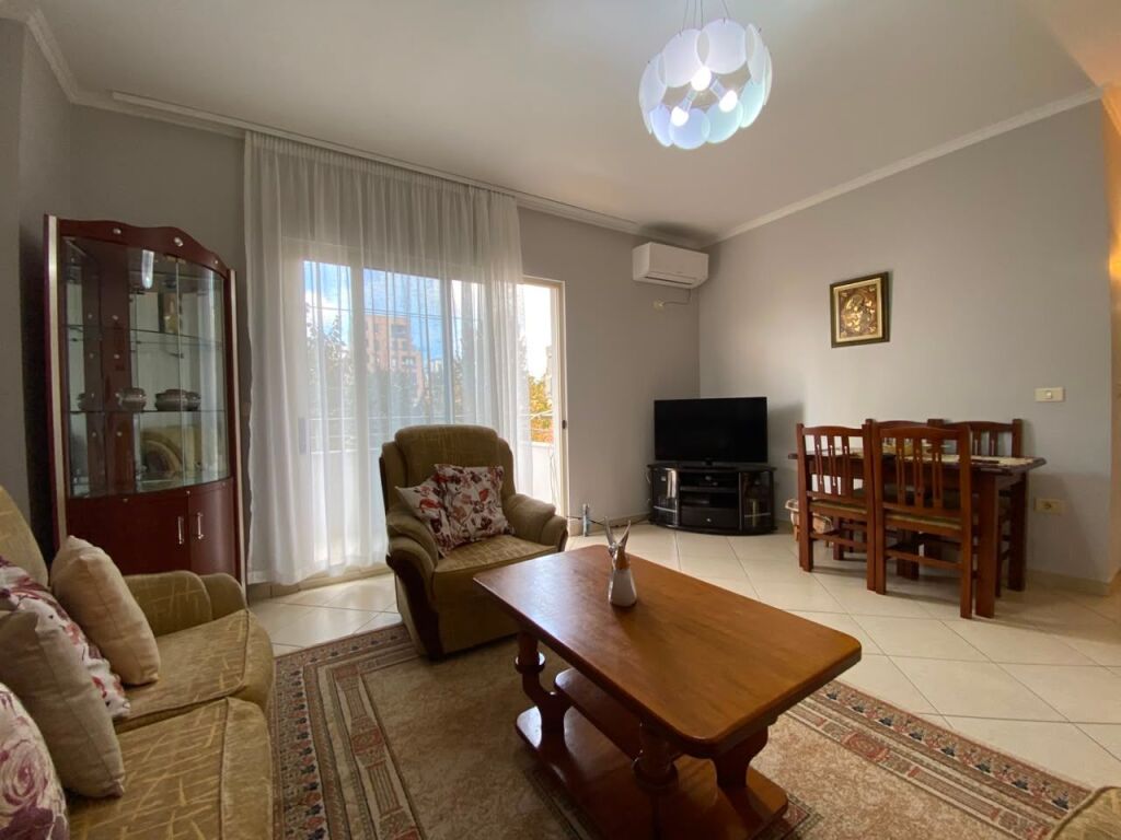 AFFITTO ▪️︎ APPARTAMENTO 2+1+2 BAGNI + 3 BALCONI 📍PAZARI RI, TIRANA