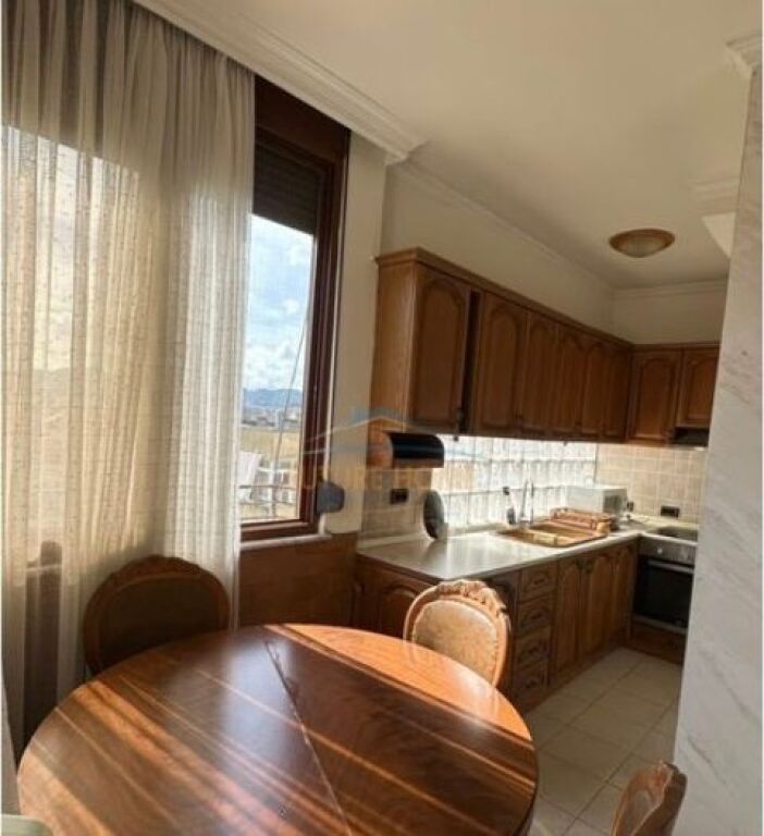Shitet, Apartament 2+1, Shkolla e Baletit, Tiranë