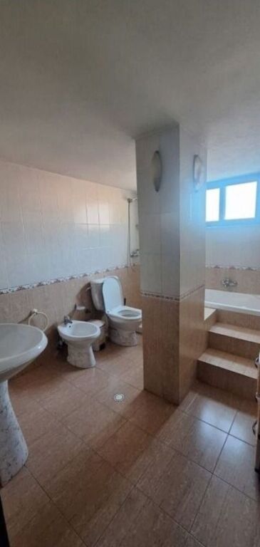 APARTAMENT 2+1 45,000 LEKE KODRA E PRIFTIT