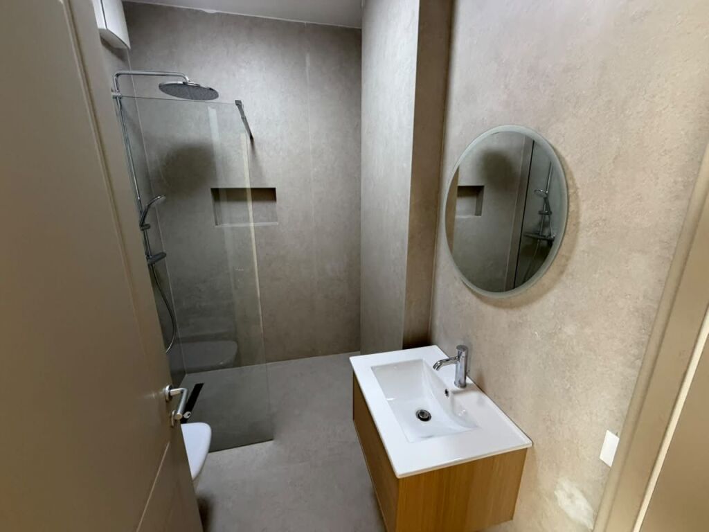 📣 AFFITTO Appartamento 2+1 Con 2 Bagni 📍 Via “Jordan Misja” ✨