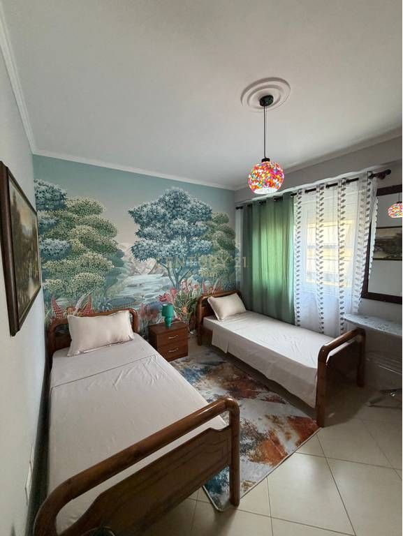 JEPET ME QERA APARTAMENT 2+1 PRANE AIR ALBANIA
