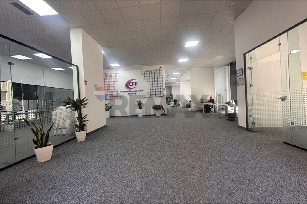Shop - For Sale - Barricades Street, Tirana(ID: 530571009-149)