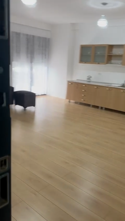 Apartament 2+1, Jordan Misja!