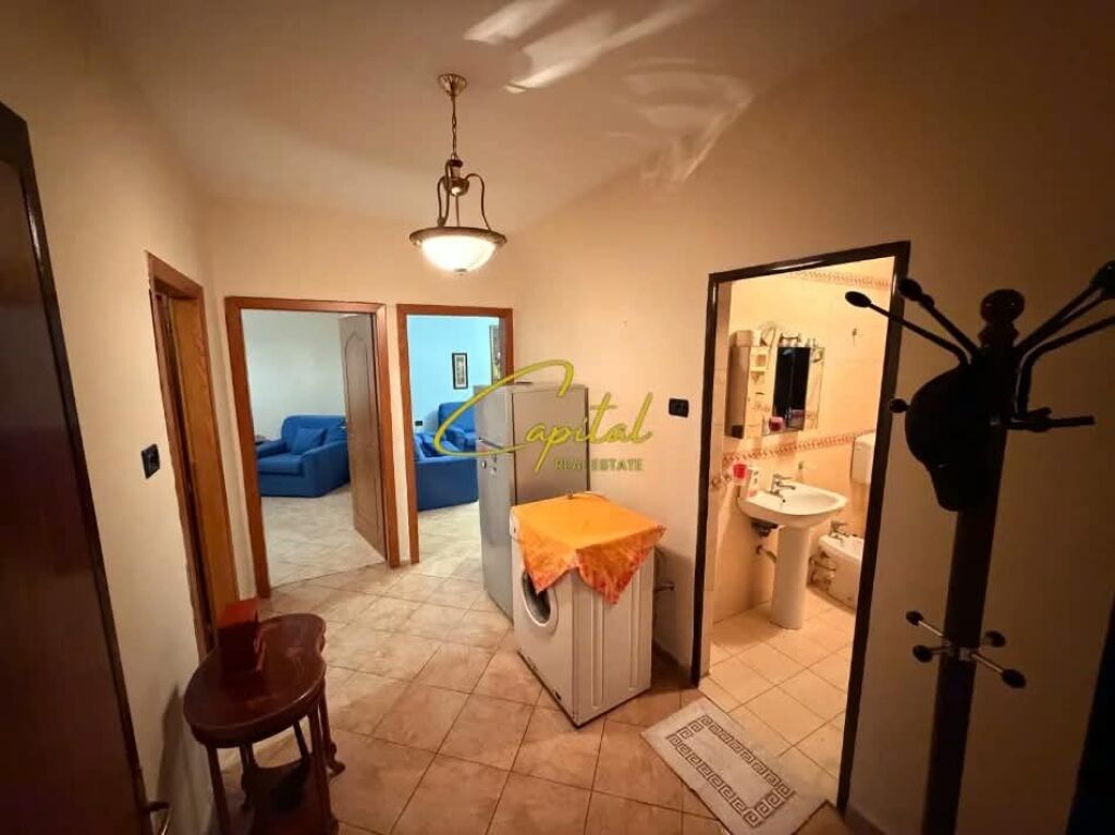 APARTAMENT ME QIRA 2+1 OXHAKU 50.000 LEKE
