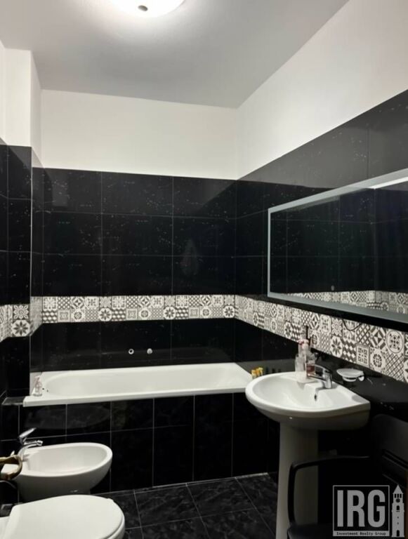 SHESIM APARTAMENT 3+1+2 NE BLLOK.