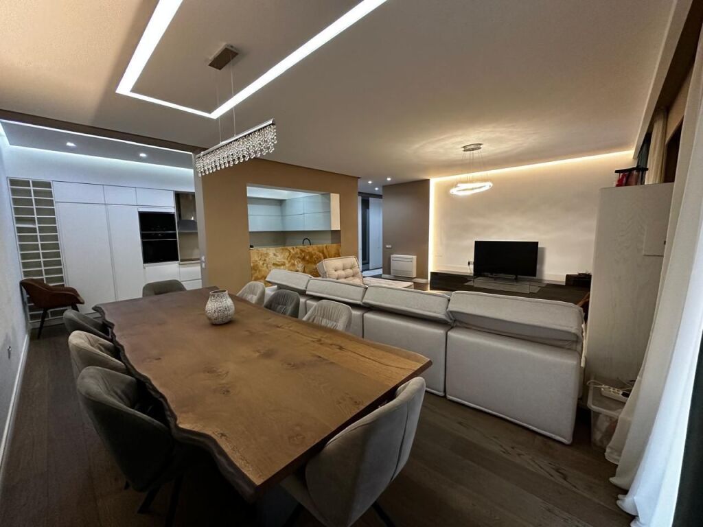 Apartment 2+1 for rent at Liqeni Thate