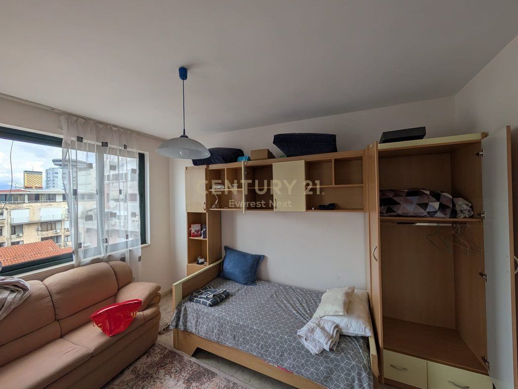 Apartment 2+1+2 for rent in BLLOK