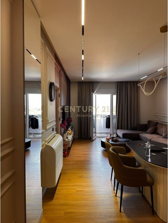 APARTAMENT 2+2 PËR SHITJE NË KAVAJË