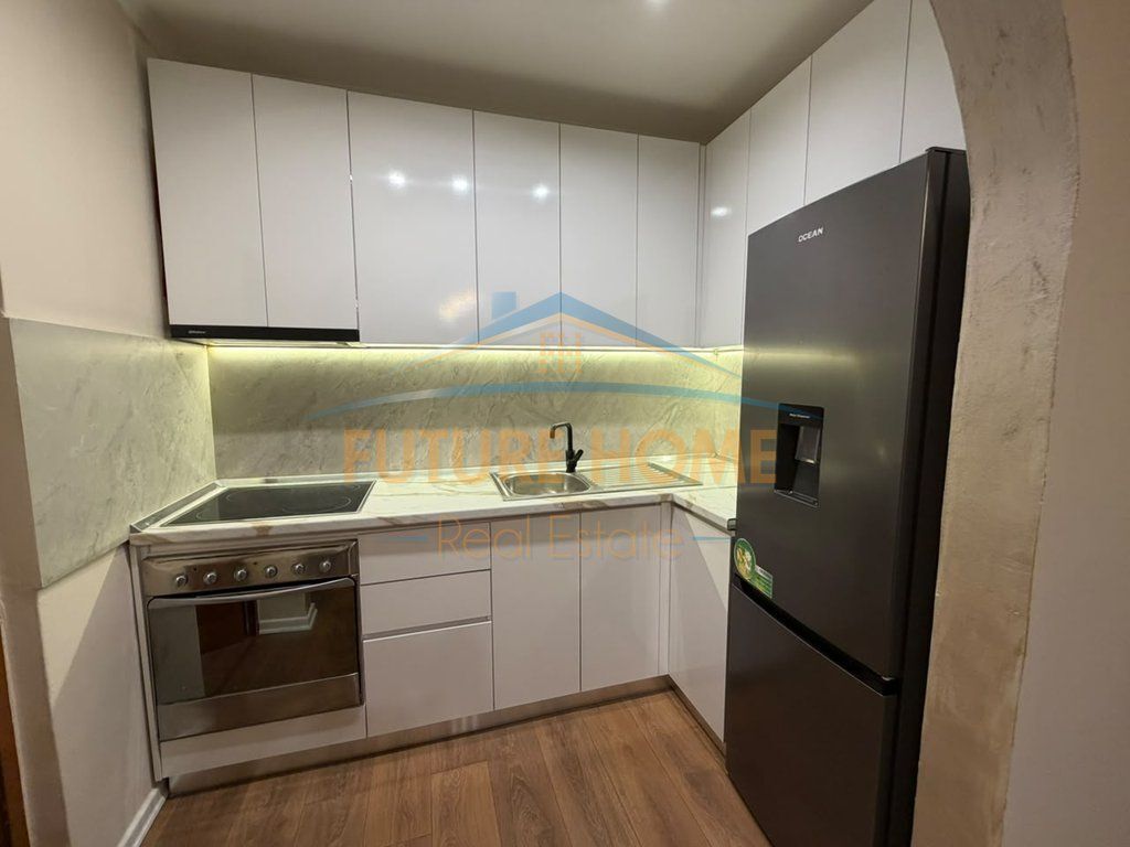 Shitet, Apartament 1+1, Ali Demi