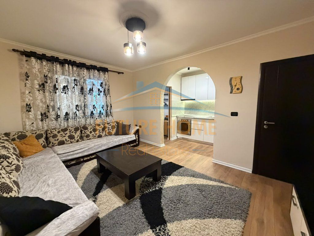 Shitet, Apartament 1+1, Ali Demi, Tiranë