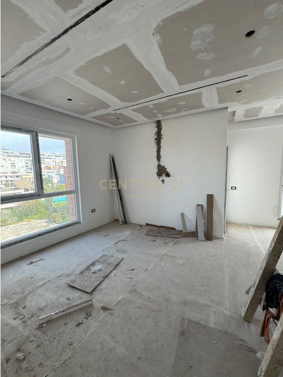 Shitet apartament 2+1 Aos residence, Astir.