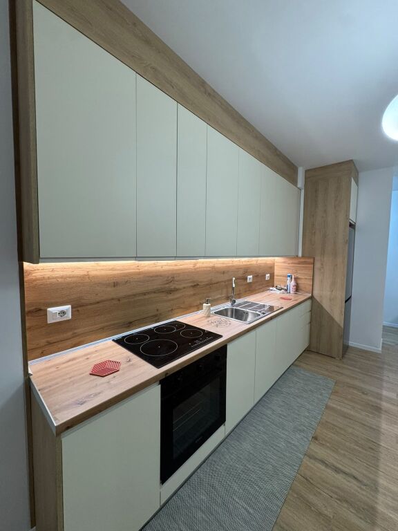 APARTMENT 1+1, 21 DECEMBER