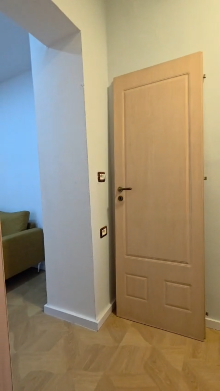 Apartament 2+1 i konvertuar per shitje Siri Kodra !