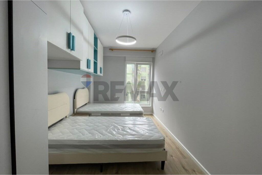 Apartment 2+1+2 for rent Complex Contact
