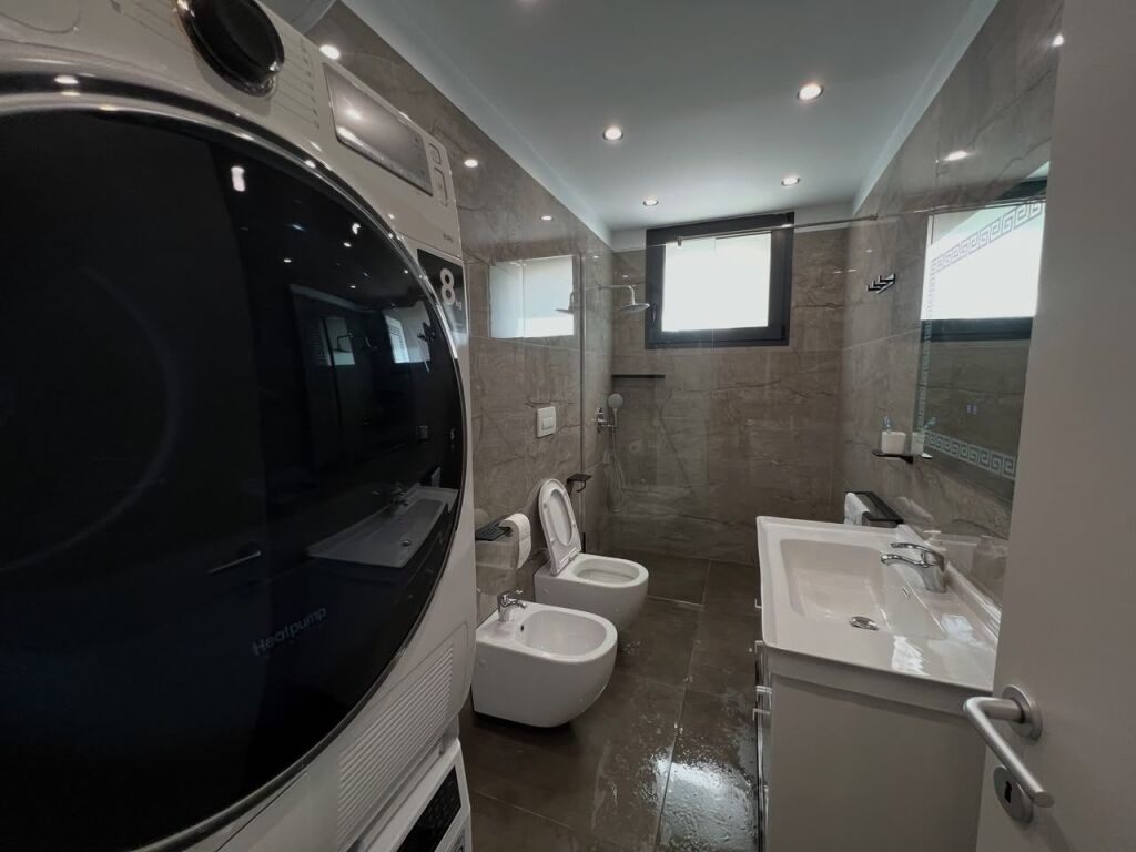 🏡 JEPET ME QIRA APARTAMENT 2+1 ME KOPSHT | PRANË TEG