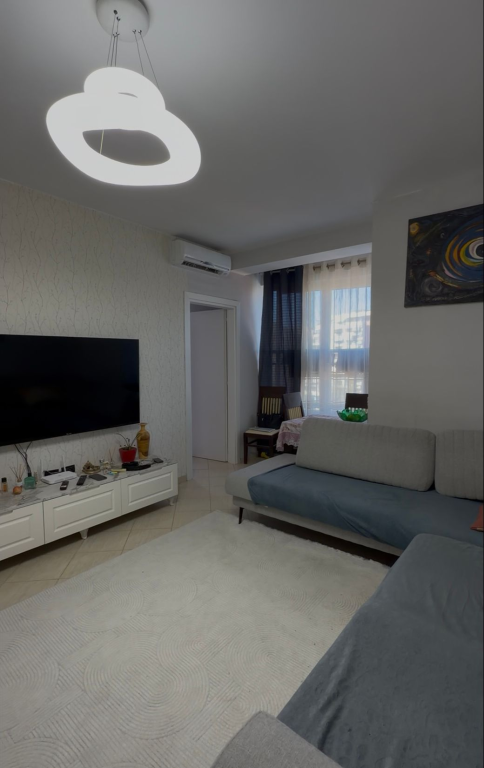 Appartamento 1+1 in vendita a Yzberisht.