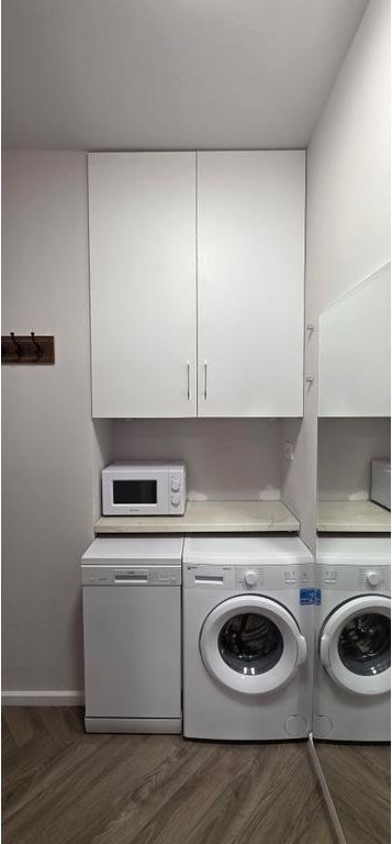 Renovated 2+1 apartment with balcony for rent in ish-Bllok, opposite Sky Tower