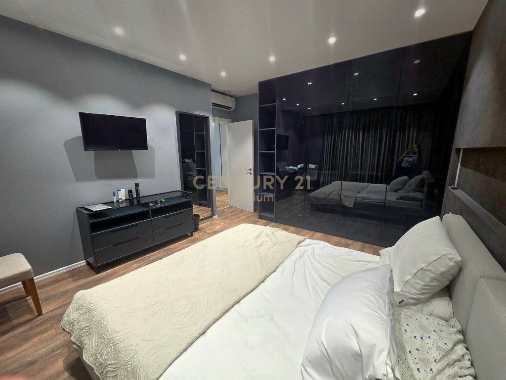 APARTAMENT LUKSOZ 2+1+2 ME QIRA – ASTIR | 2 BALLKONE + POST PARKIMI