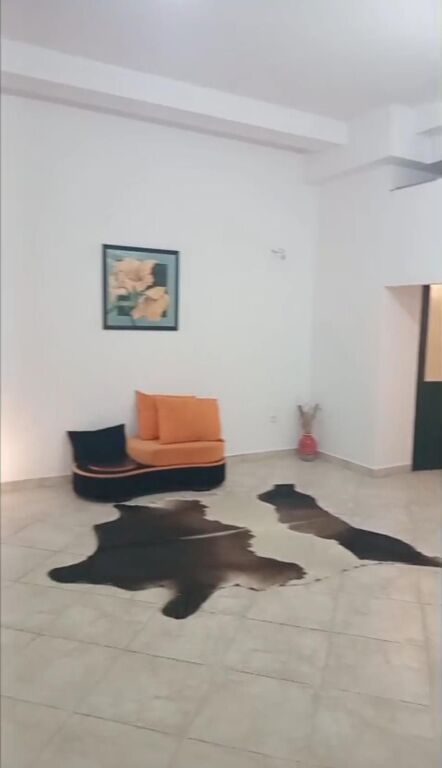 Shitje | Ambjent Biznesi | 21 Dhjetori | 160000 €