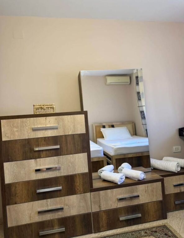 Qera | Apartament 2 + 1 | Xhamlliku | 550 €/muaj