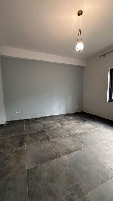 🏡🔥 SHITET SHTËPI PRIVATE 2-KATËSHE – BLLOKU I VILAVE, DURRËS