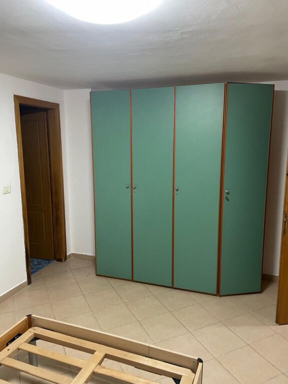 Jepet me qera apartament  2+1+2 banjo