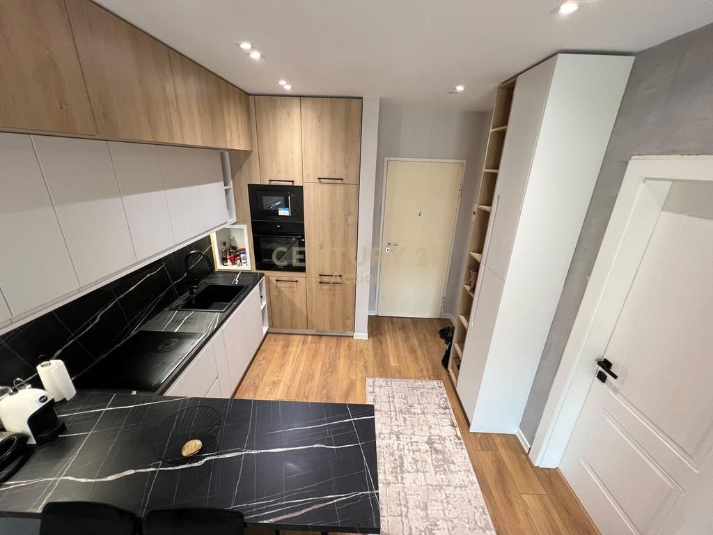 🏡 SHESIM, APARTAMENT PREMIUM 1️⃣➕1️⃣ te 21 DHJETORI‼️