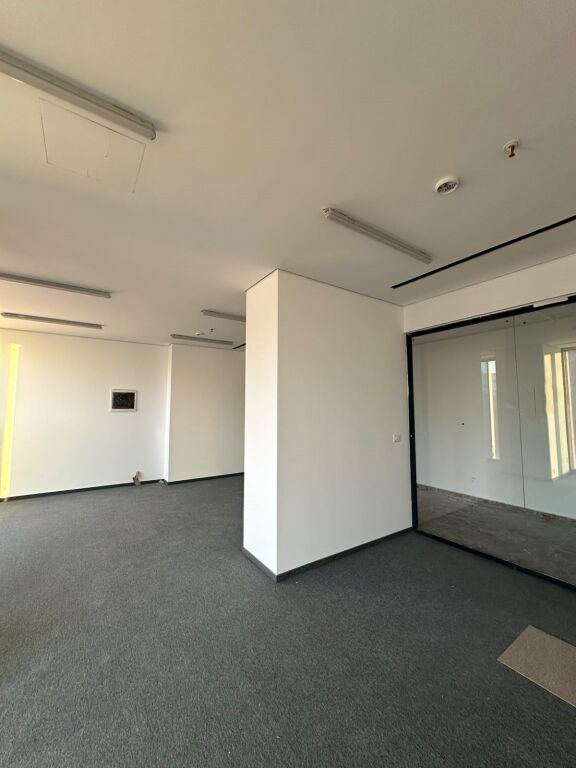  Business premises for rent – DownTown !