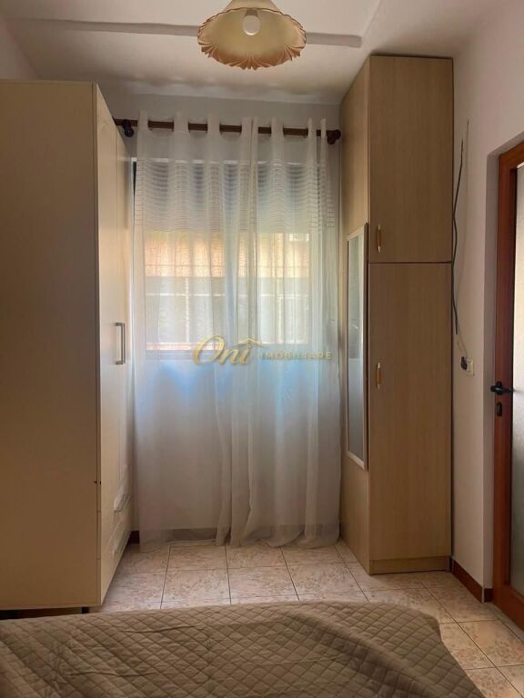 MYSLYM SHYRI APARTAMENT PER QERA 1+1