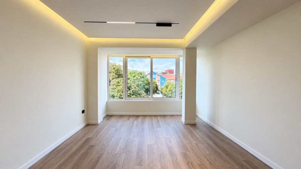Apartament 2+1+2 per shitje, 21 Dhjetori, Sabaudin Gabrani !